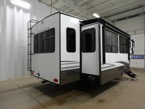 Arcadia 3260RL Photo
