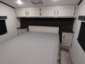 Arcadia Select 27SBH Photo