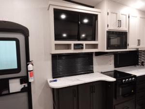 Arcadia Select 27SBH Photo