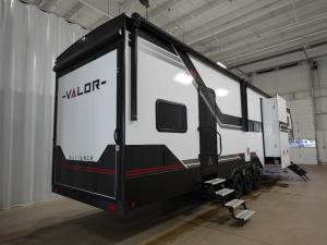 Valor 40V13 Photo