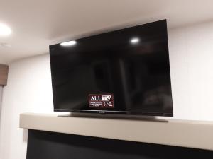 Valor 40V13 Photo