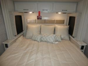 Vacationer 33C Photo