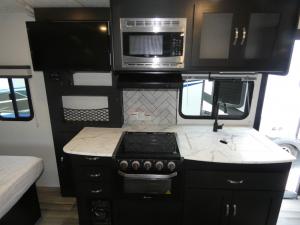 Freedom Express Ultra Lite 192RBS Photo