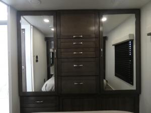 Odyssey 29V Photo