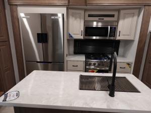 Paradigm 385FL Photo