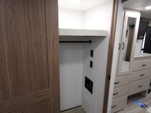 Paradigm 385FL Photo