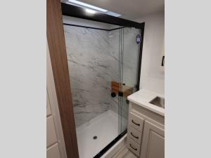 Paradigm 385FL Photo