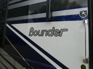 Bounder 35GL Photo