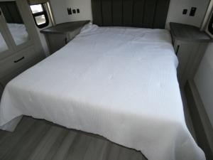 Momentum G-Class 350G Photo