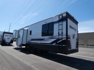 Momentum G-Class 350G Photo
