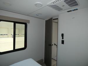 Momentum G-Class 350G Photo