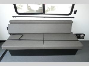Momentum G-Class 350G Photo