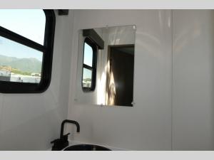 Momentum G-Class 350G Photo
