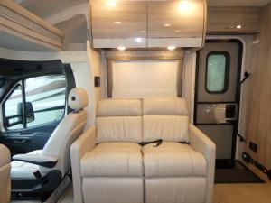 Delano Sprinter 24RW Photo