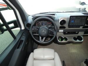Delano Sprinter 24RW Photo