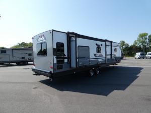 Apex Ultra-Lite 293RLDS Photo