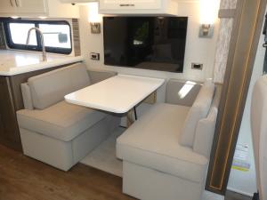 Canyon Star 3947 Photo