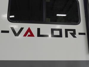 Valor 36V11 Photo