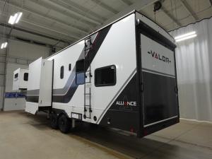 Valor 36V11 Photo