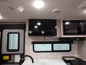 Jay Feather 21MBH Photo