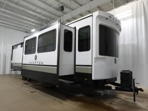 Hampton 372FDB Photo