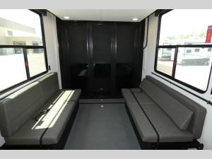 Momentum G-Class 350G Photo