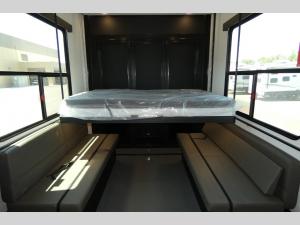 Momentum G-Class 350G Photo
