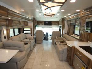 Anthem 44D Photo