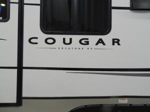Cougar Half-Ton 24RDS Photo