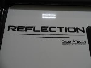 Reflection 370FLS Photo