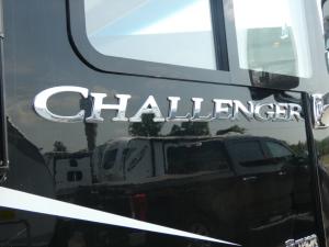 Challenger 36FA Photo