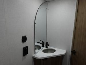 Salem FSX 174DBLE Photo