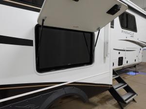 Pinnacle 38FBRK Photo