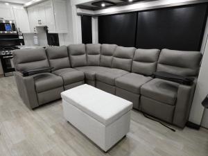 Pinnacle 38FBRK Photo