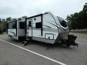 Cougar Half-Ton 34TSB Photo