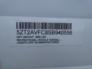 Avenger LT 17FQS Photo