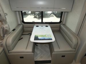 Delano Sprinter 24FB Photo