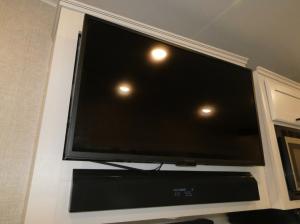 Eagle HT 29DDB Photo