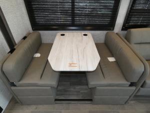 Odyssey 29V Photo
