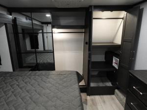 Alpine Avalanche Edition 302RS Photo