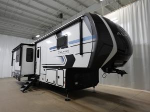 Alpine Avalanche Edition 302RS Photo