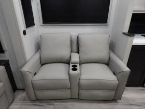 Alpine Avalanche Edition 302RS Photo