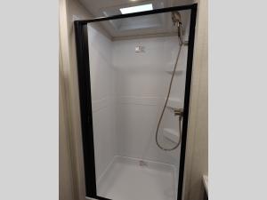 Cougar Half-Ton 25MLE Photo