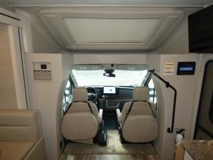 Gemini AWD 23TW Photo