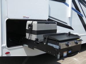 Quantum SE SE28 Ford Photo