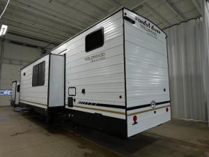 Wildwood Lodge 42ICE Photo