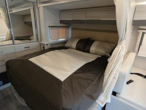 Gemini AWD 23TW Photo