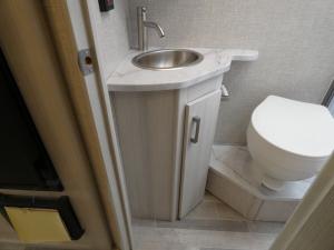 Gemini AWD 23TW Photo