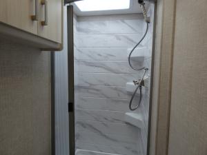 Gemini AWD 23TW Photo