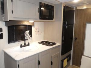 Clipper Cadet 17CBH Photo